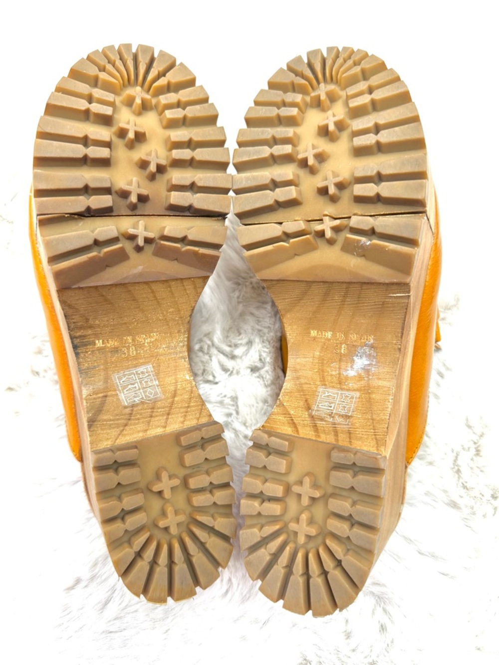 Free People Corbin Loafer Clog 38 size 8 Sedona Mustard/Tan patent leather boho - Picture 16 of 17